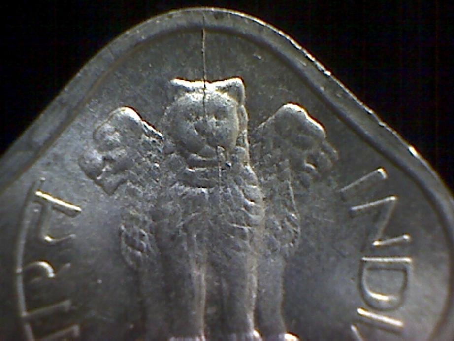 Bahamas-1-Cent-And-India-1-Paisa-Die-Cracks